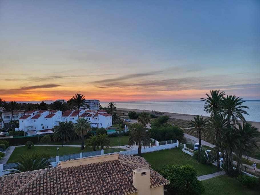 Atardecer Unico En La Playa Denia Exterior foto